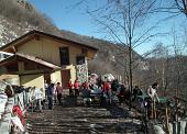 In CANTO ALTO salendo da Cler di Sedrina e dai Prati Parini il 12 dicembre 2010 - FOTOGALLERY
